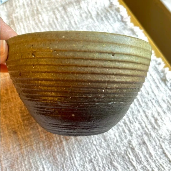 SOLD!! ~ Handmade Studio Art Pottery, Signed by Artist 2” tall - Picture 3 of 14